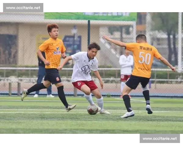 绿茵场上激情与荣耀交织的足球梦想传奇之路与青春誓言永不止步远航